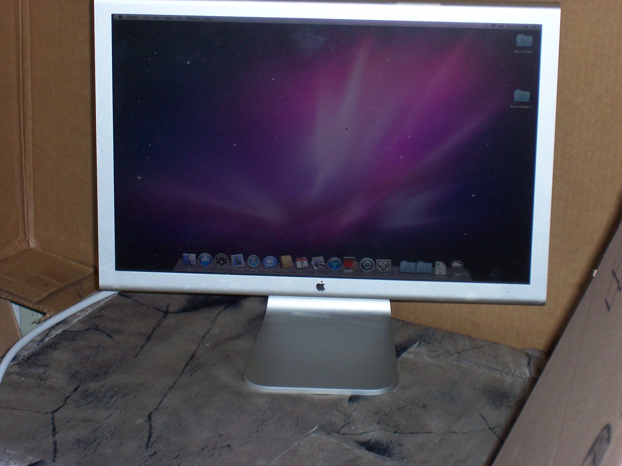 ◆Apple Cinema Display A1081◆  M 9177J/A