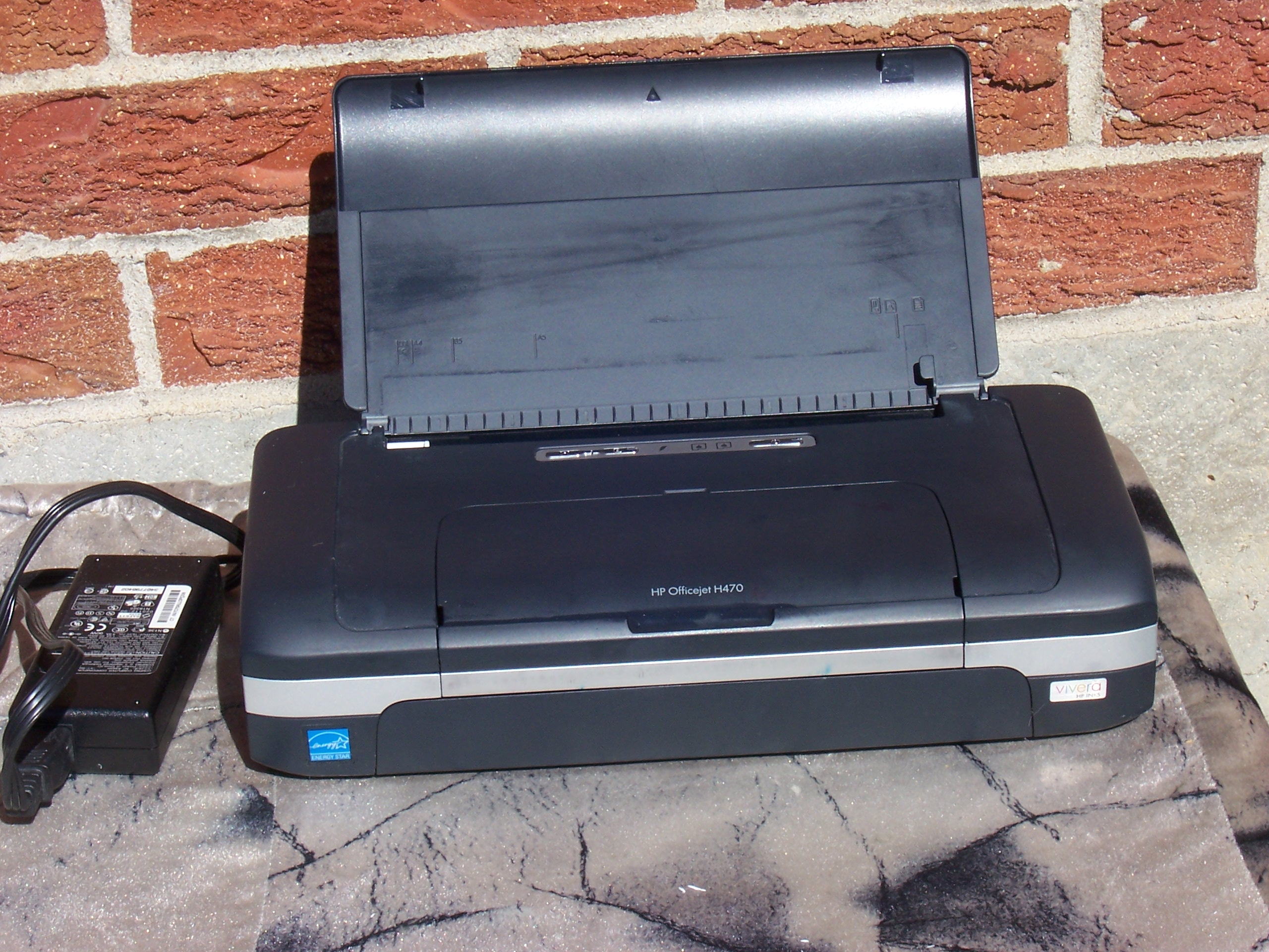 HP Officejet H470 Mobile Printer (CB026A) - Imagine41