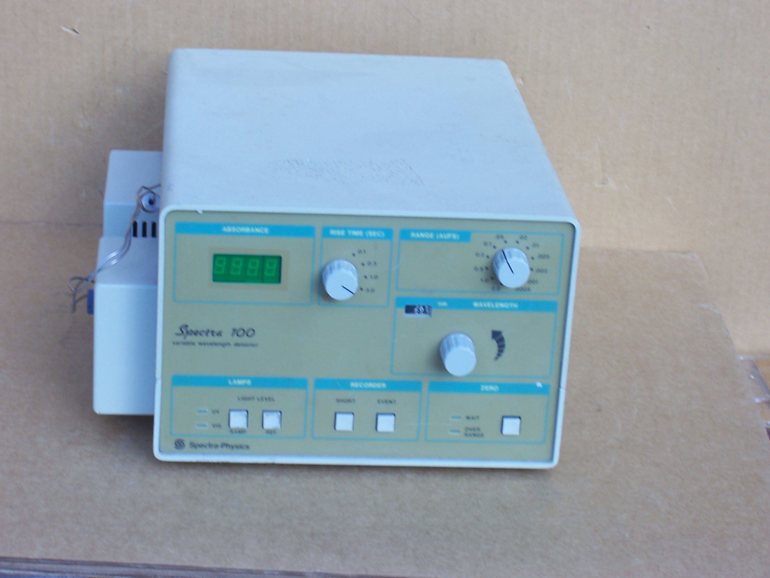 Spectra-Physics Spectra 100 Variable Wavelength Detector 