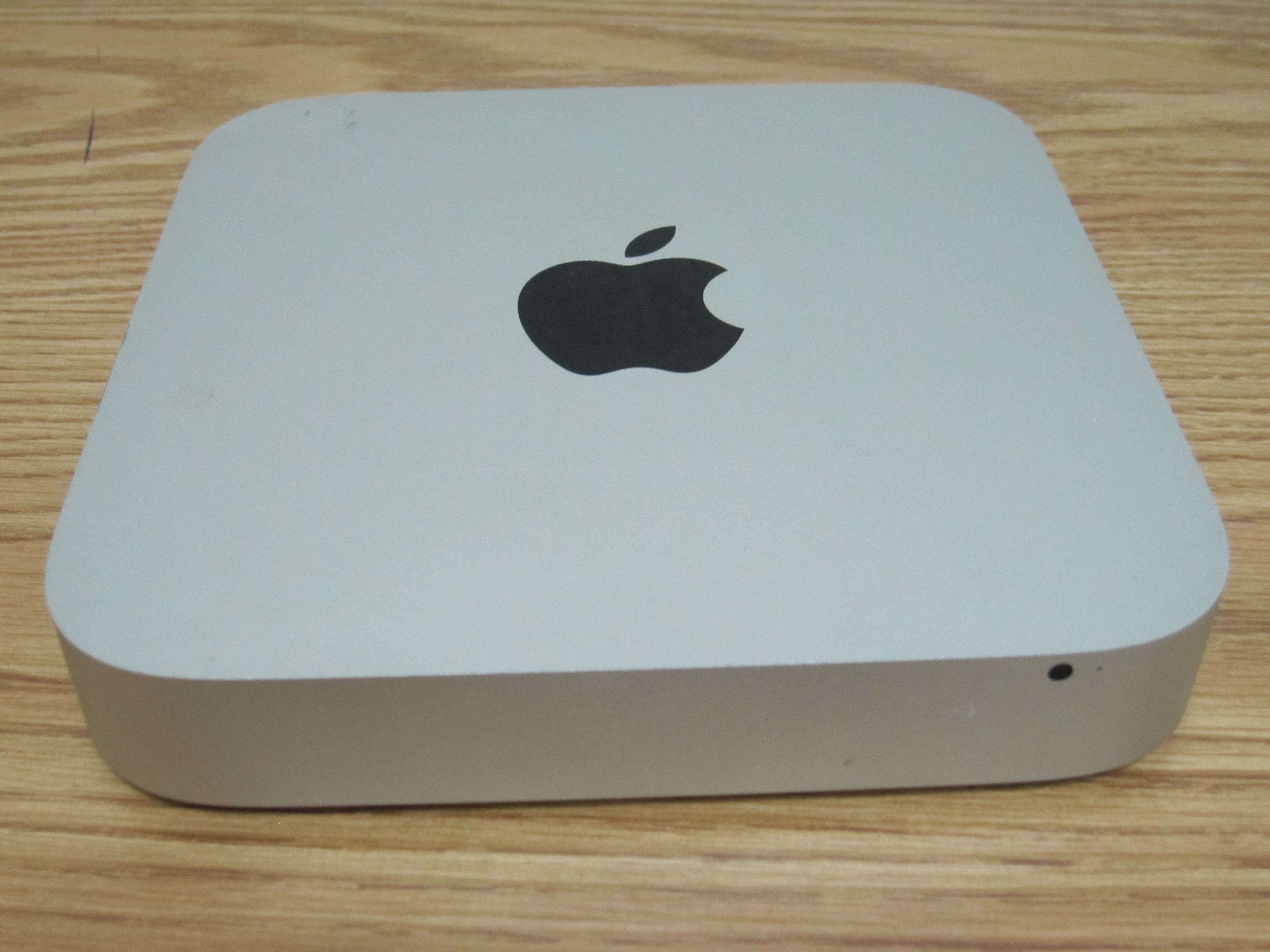 Apple Mac Mini Core 2 Duo Server 2.66GHz 500GB x2 4GB A1347 