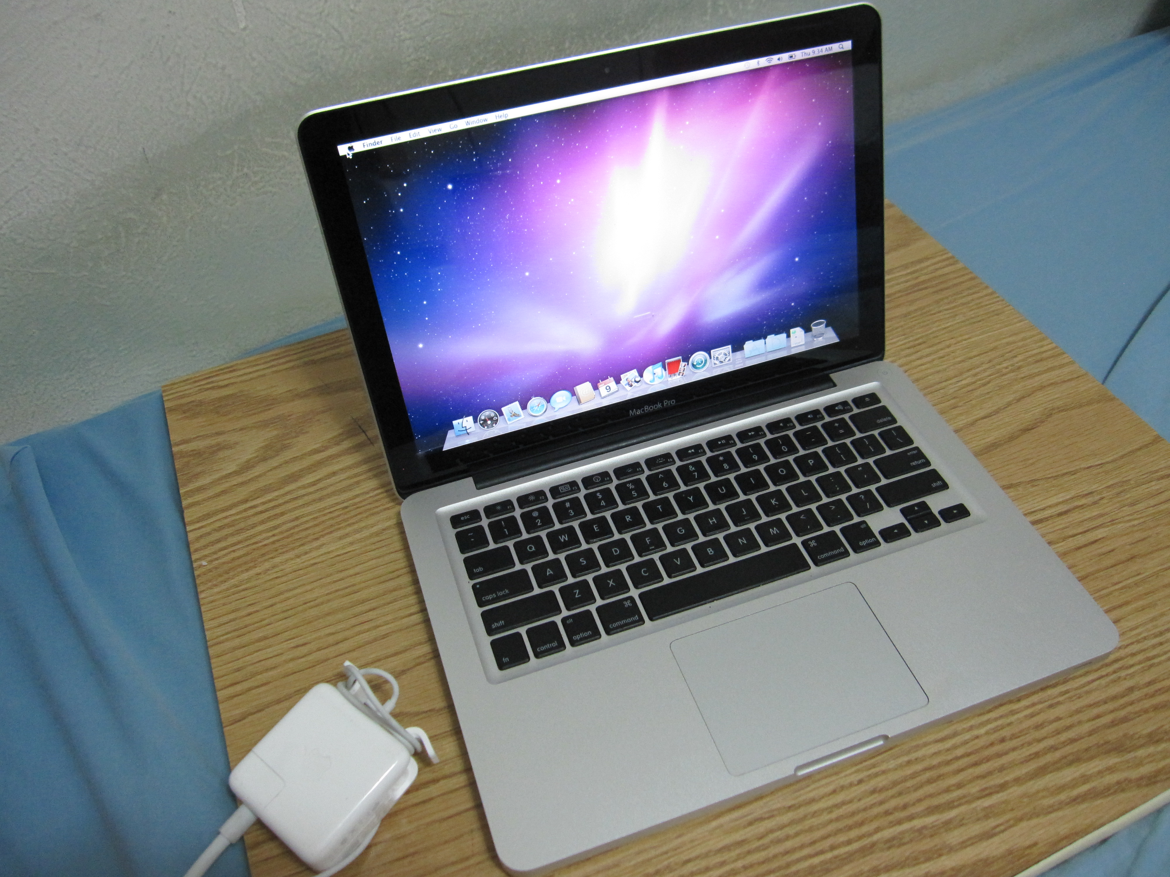 apple macbook pro mb990ll a review
