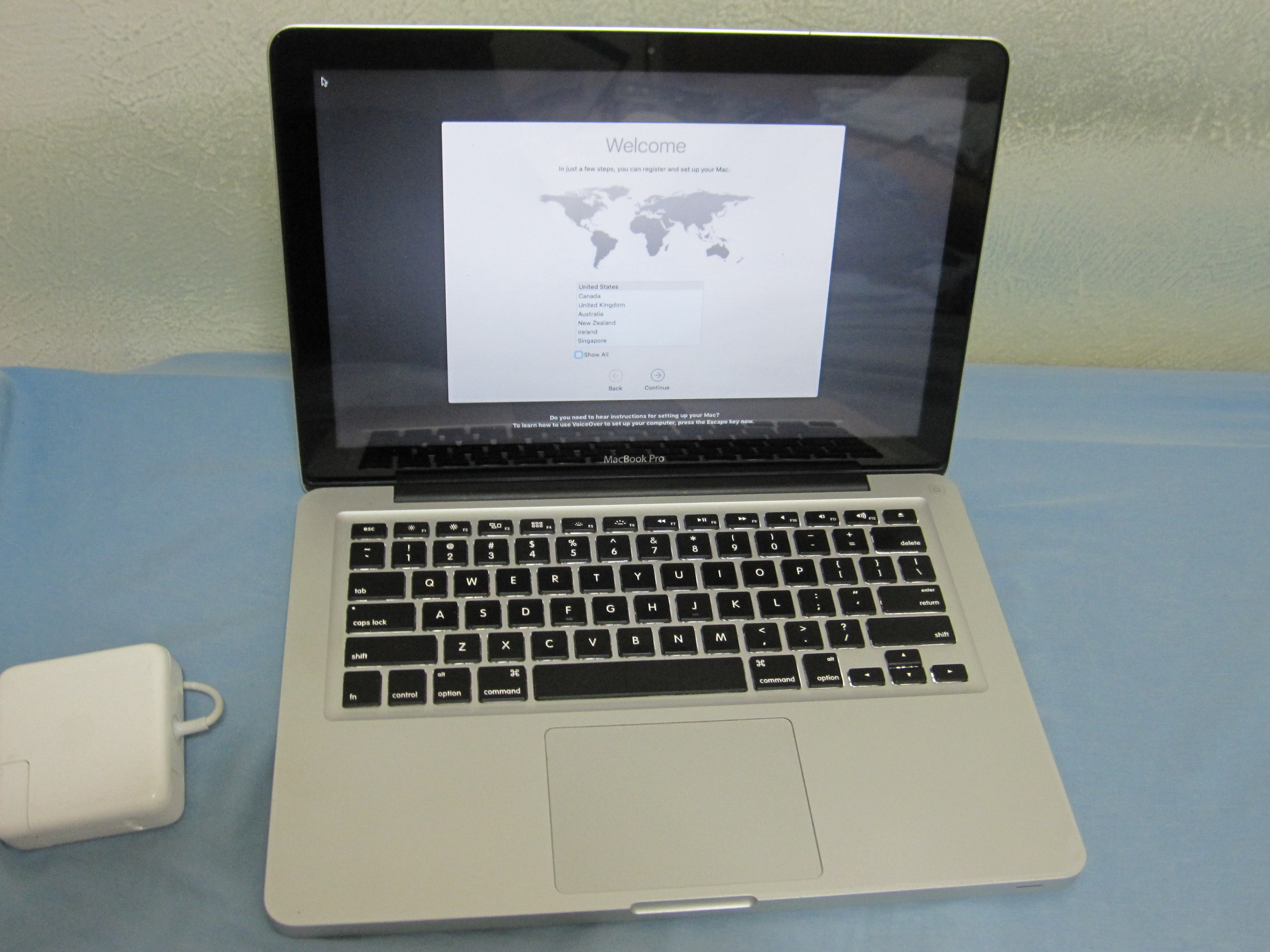Apple MacBook Pro "Core i5" 2.5 13" Mid-2012 250GB ssd HD, 8GB RAM