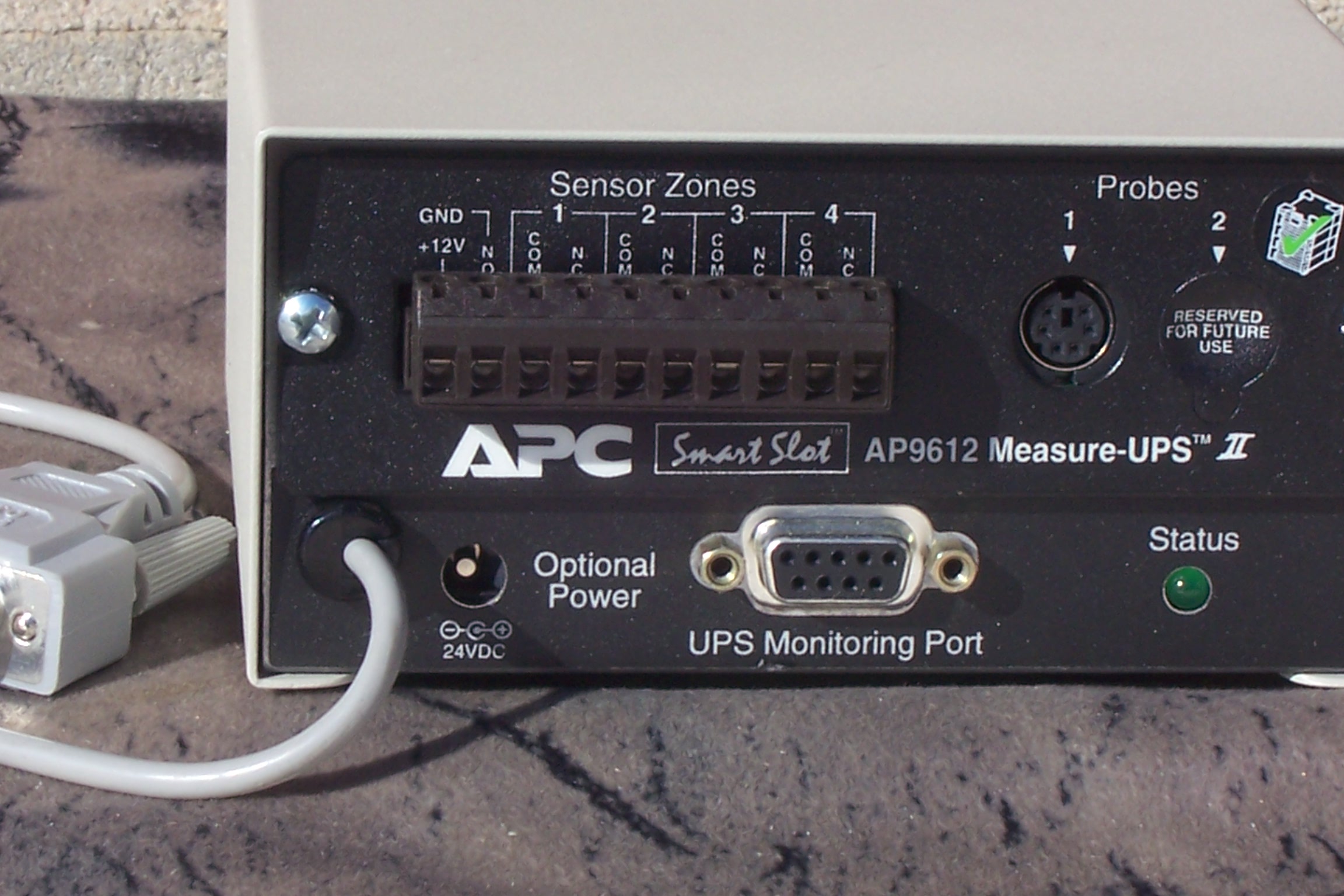 WA9925001245 APC Smart Slot Measure-Ups II Humidité Capteur APC AP9612 640-0810C 